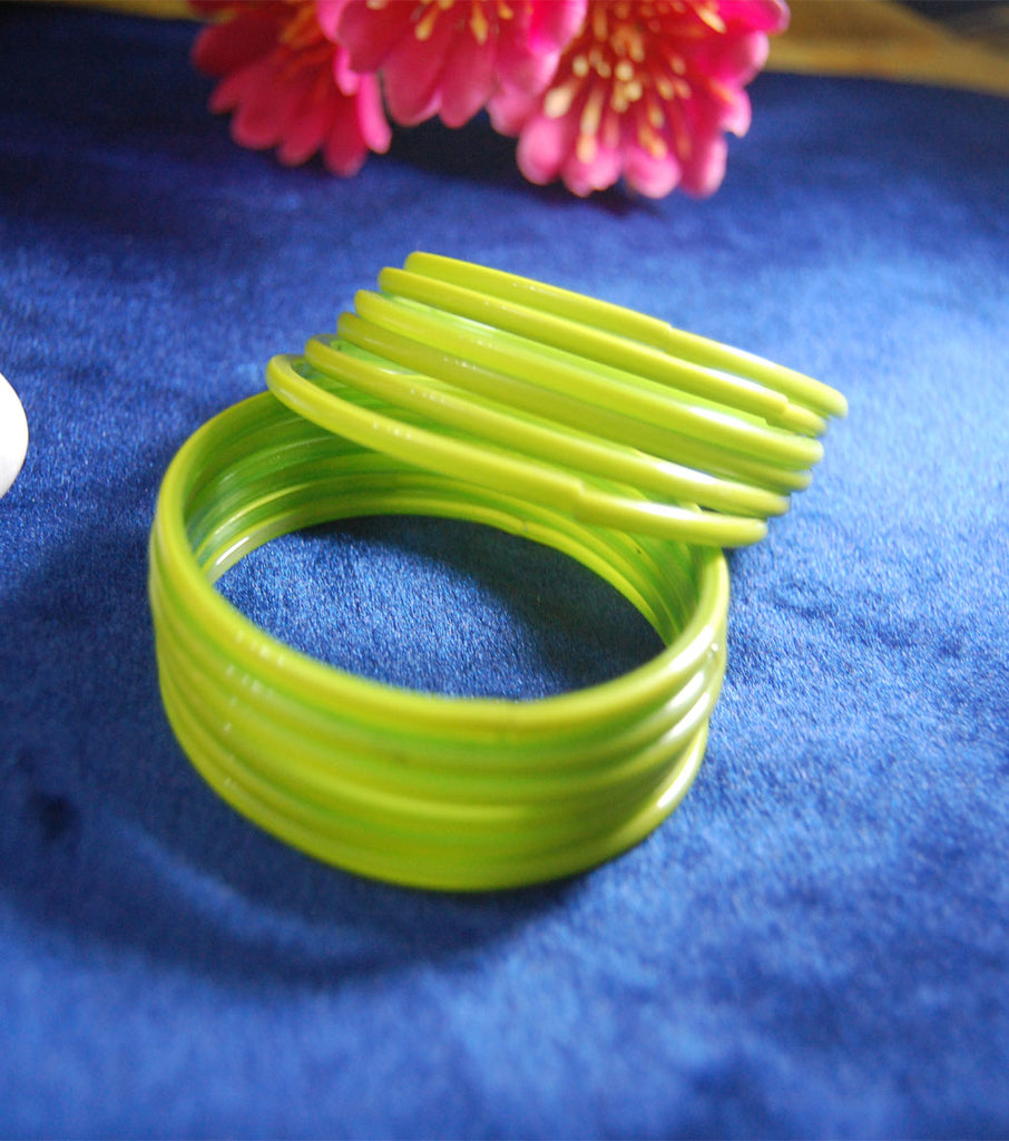 Parrot Green glass bangles