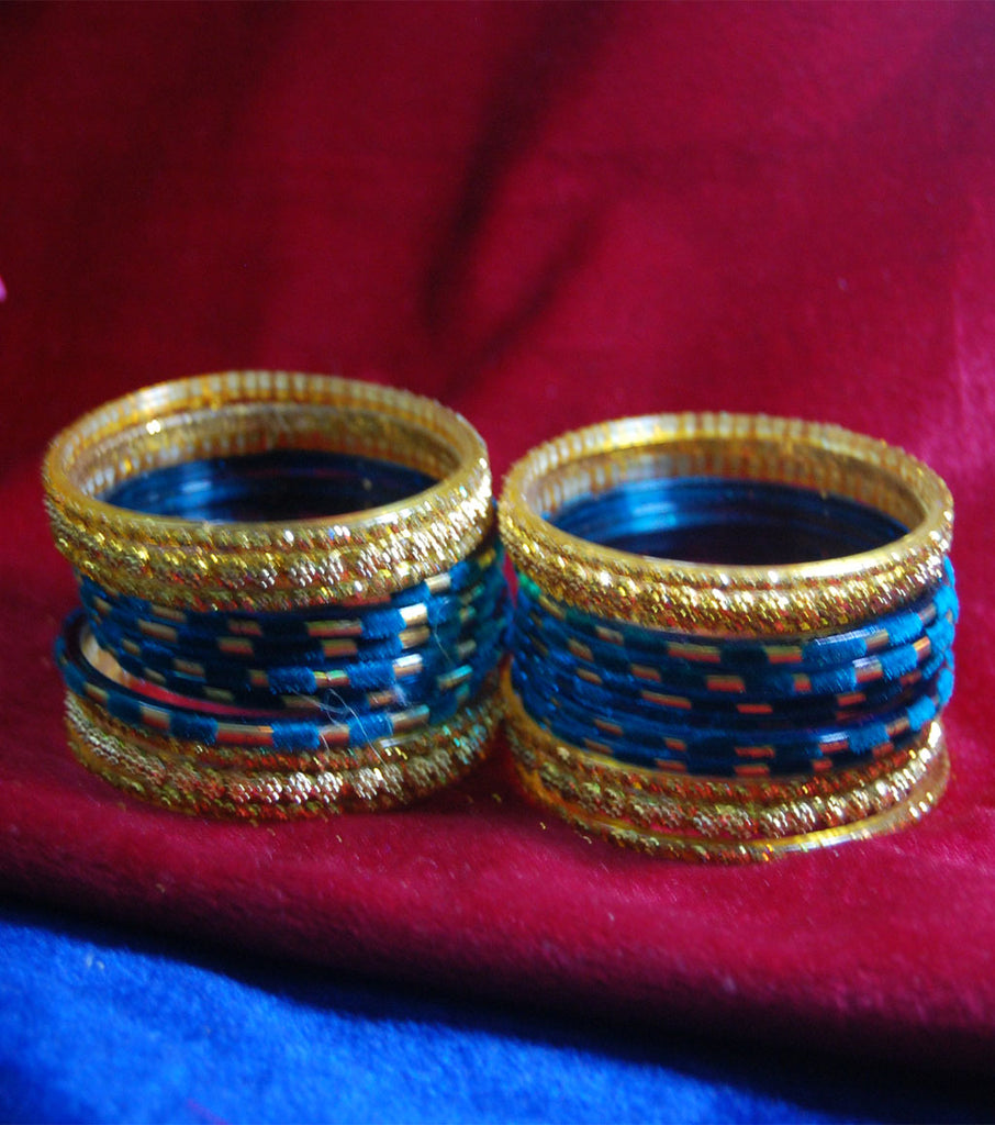 Ferozi with sparkling golden side bangles
