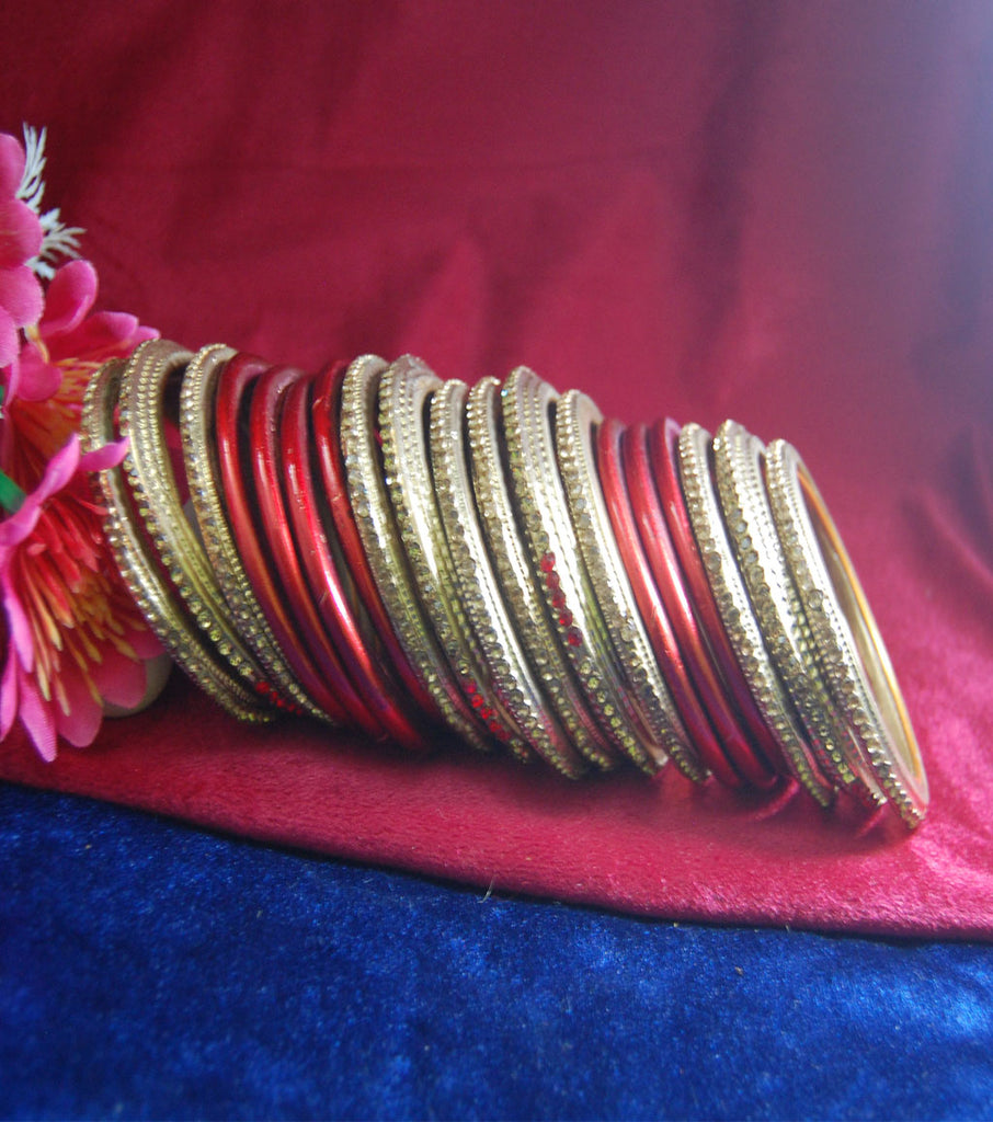Red and golden coloured lac bangle having kangan with full work