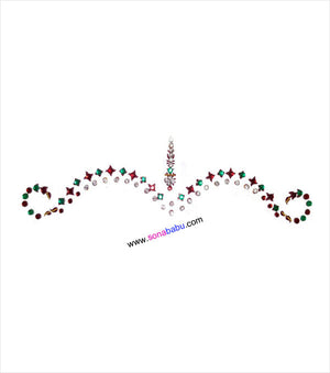 Beautiful bridal bindi with designer style