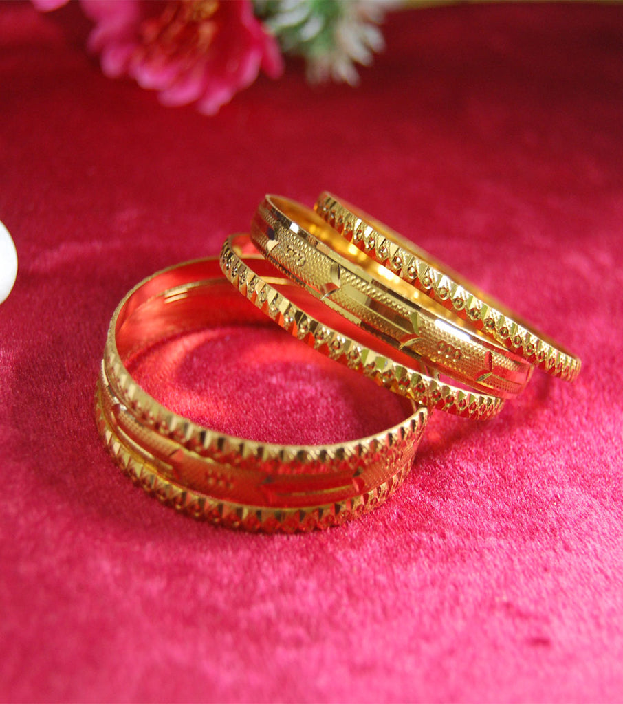 Gold plated bangles with shine and work set of 6