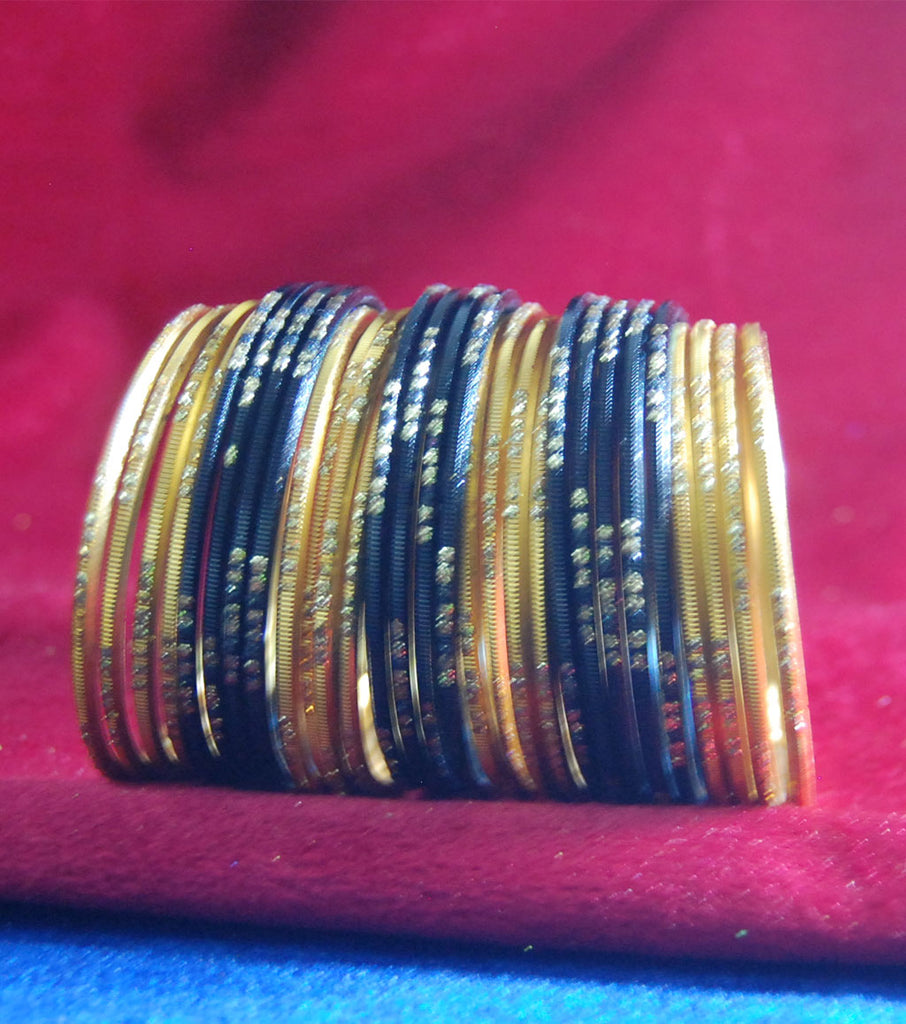 Metal bangles with full work set of 40